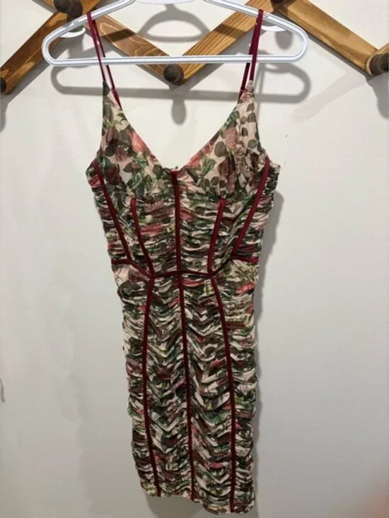 HOUSE OF CB - SABLE -Vintage Floral Ruched Corset Dress - Picture 3 of 12